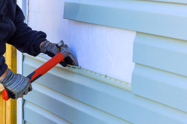 Reliable Siding Replacement contractor in Thonotosassa, FL by Squared Siding